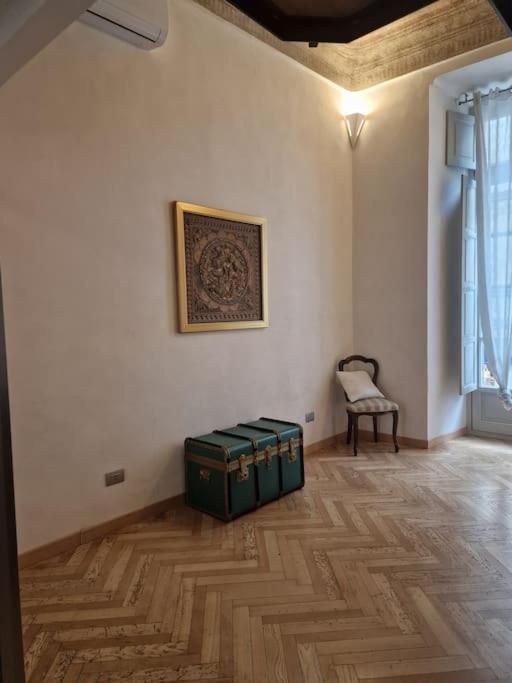 Elegante In Centro. Appartamento *